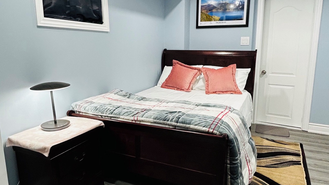 Photo of Bedroom in Caledon