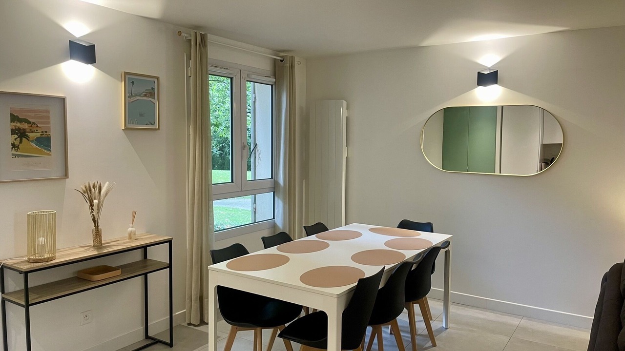 Photo of Others in Magny-le-Hongre