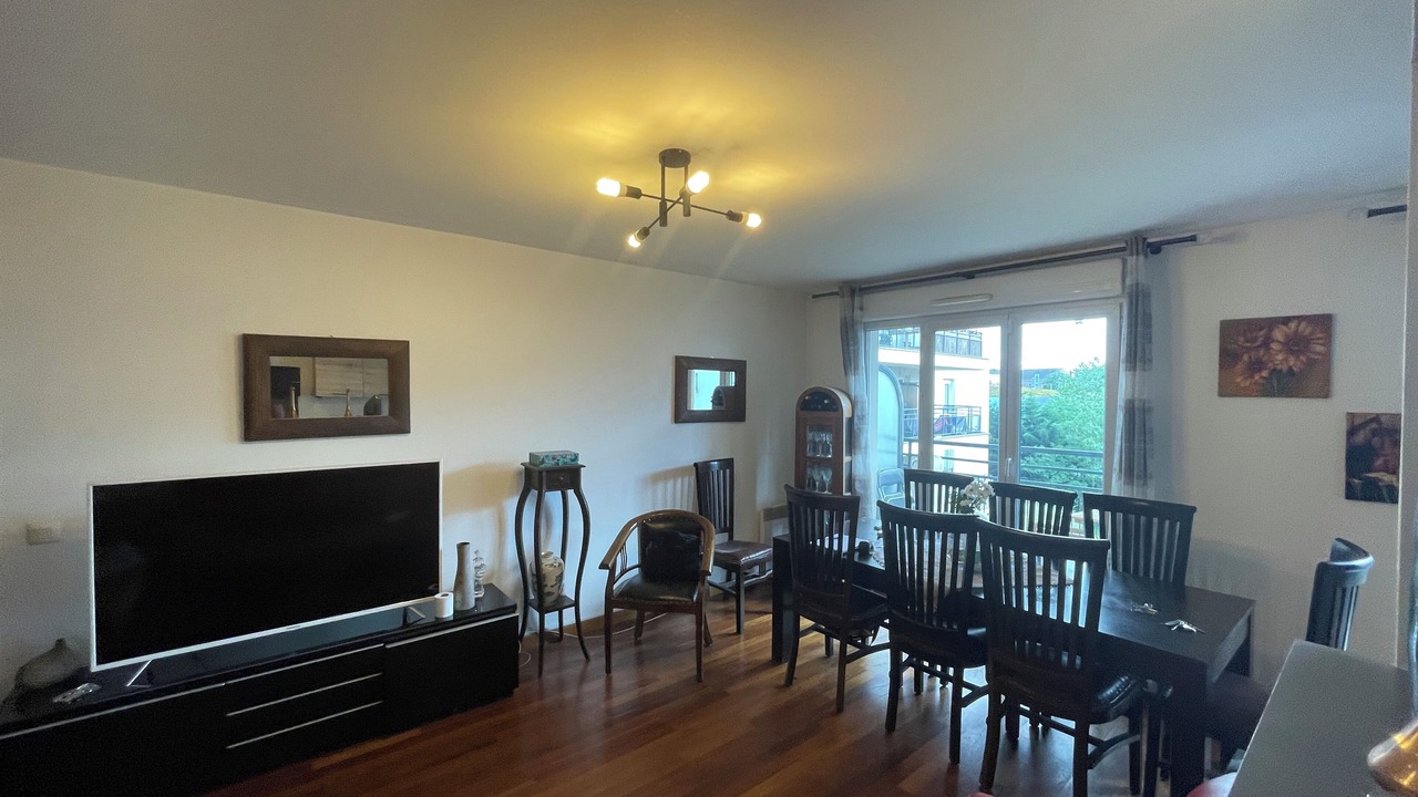 Photo of Livingroom in Drancy