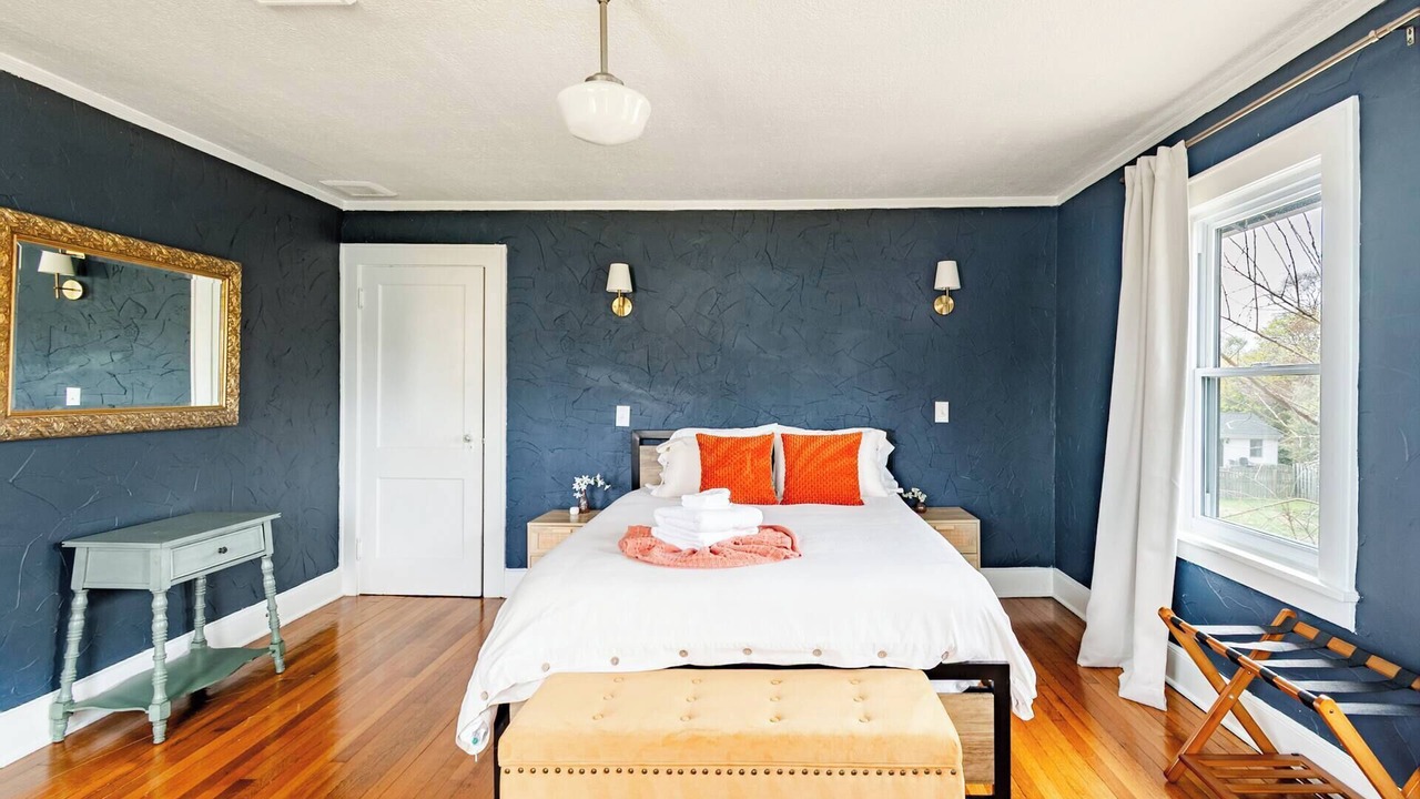 Photo of Bedroom in Red Bank