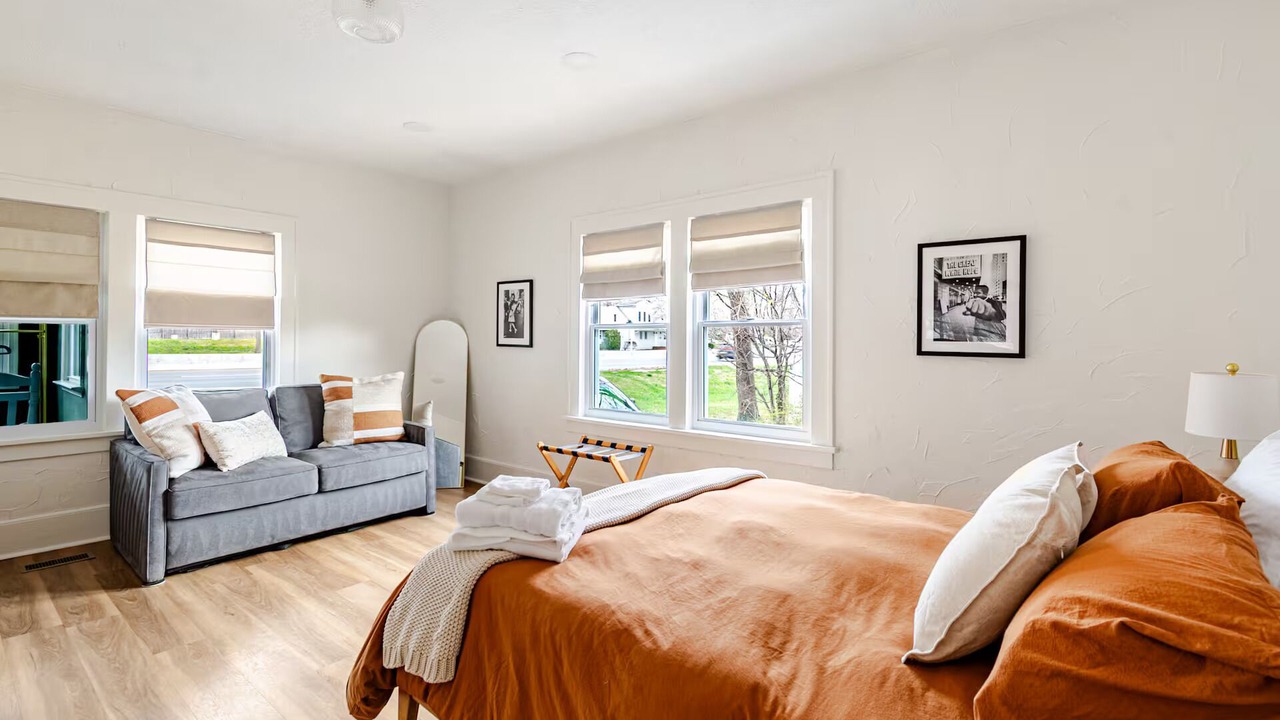Photo of Bedroom in Red Bank
