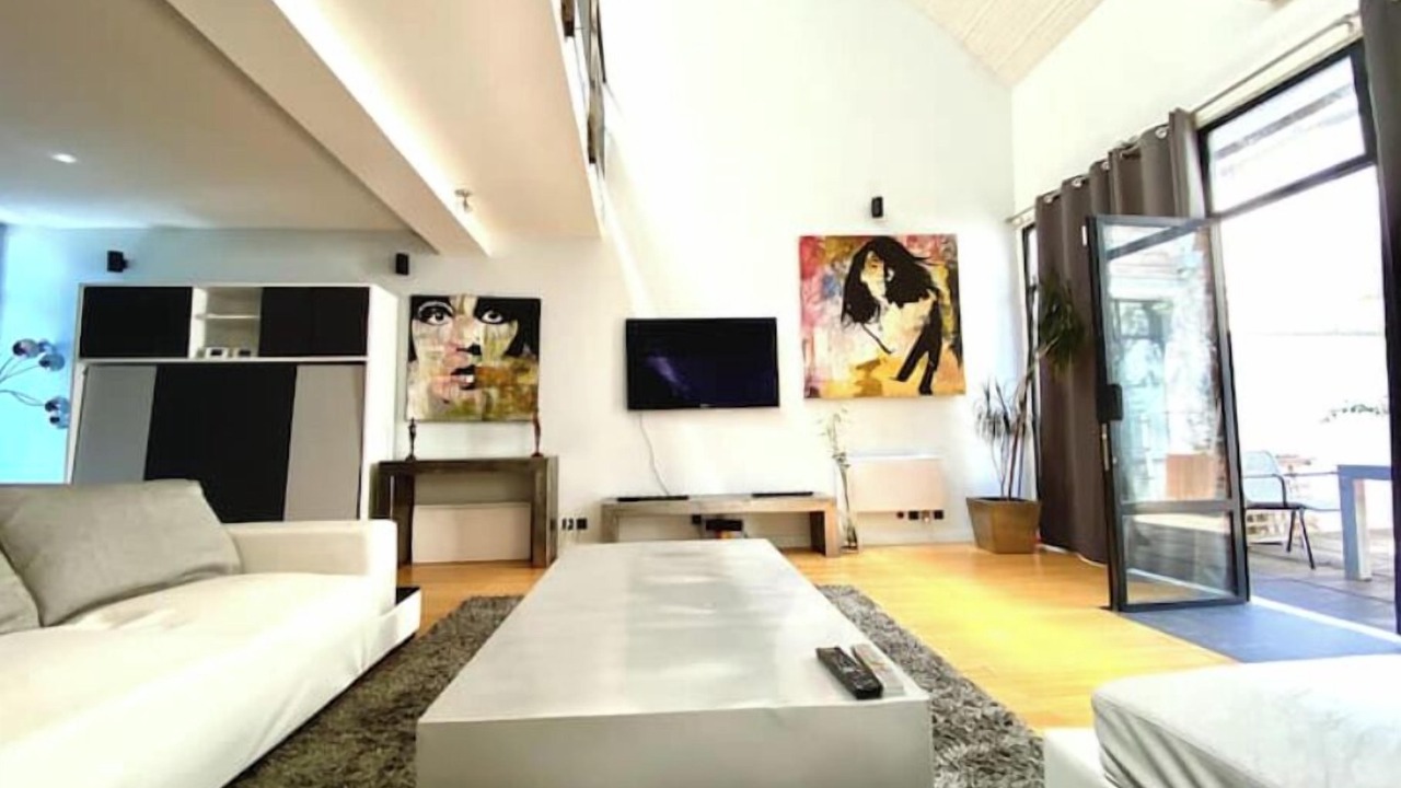 Photo of Livingroom in Puteaux