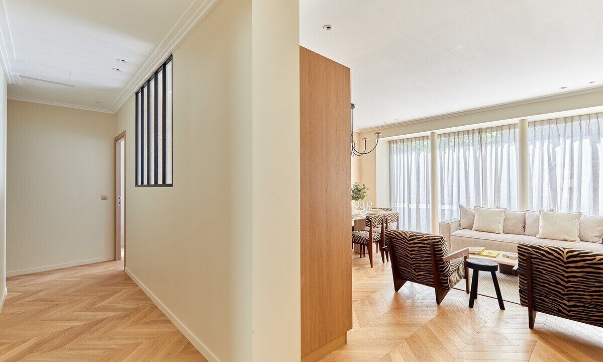 Photo of Livingroom in Strasbourg -Saint-Denis