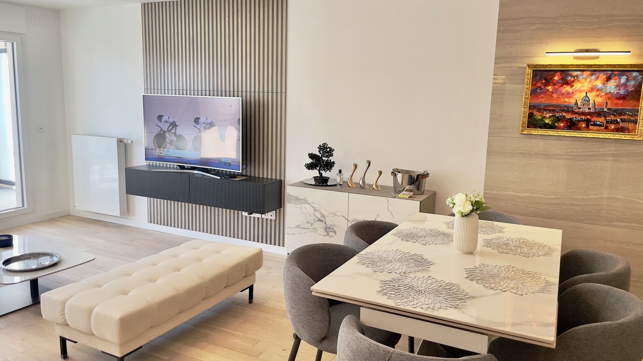 Photo of Bedroom in Saint-Ouen