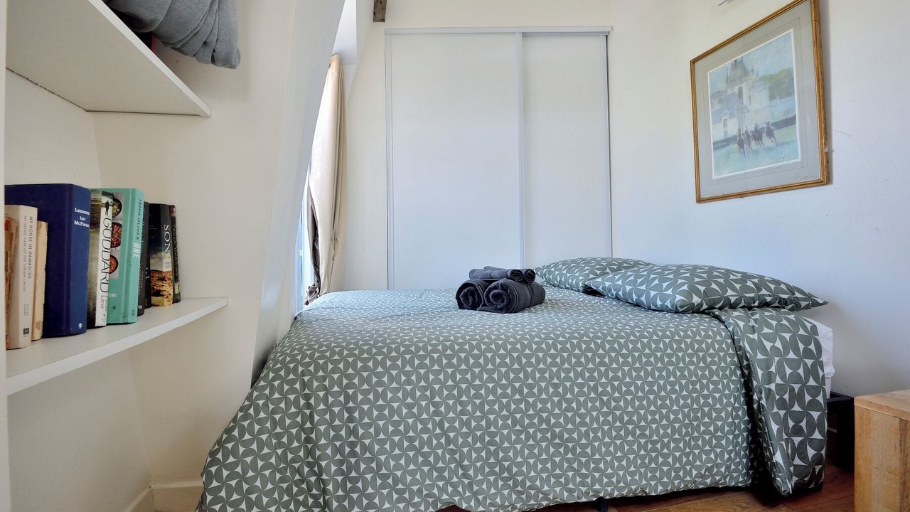 Photo of Bedroom in Quartier de la Chapelle