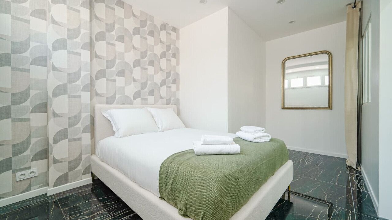 Photo of Bedroom in Les Lilas