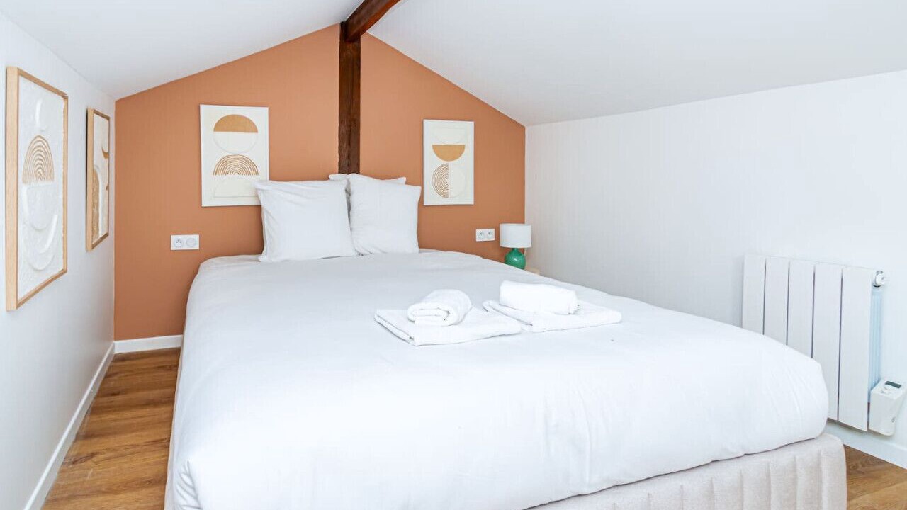 Photo of Bedroom in Bagnolet