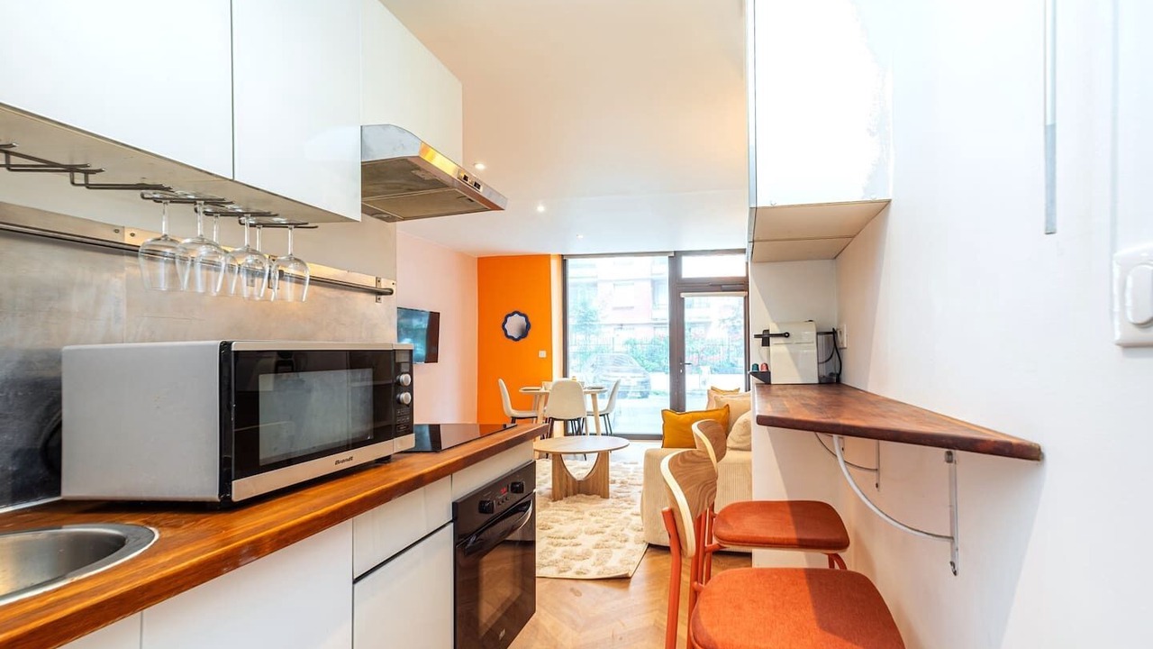 Photo of Kitchen in Combat