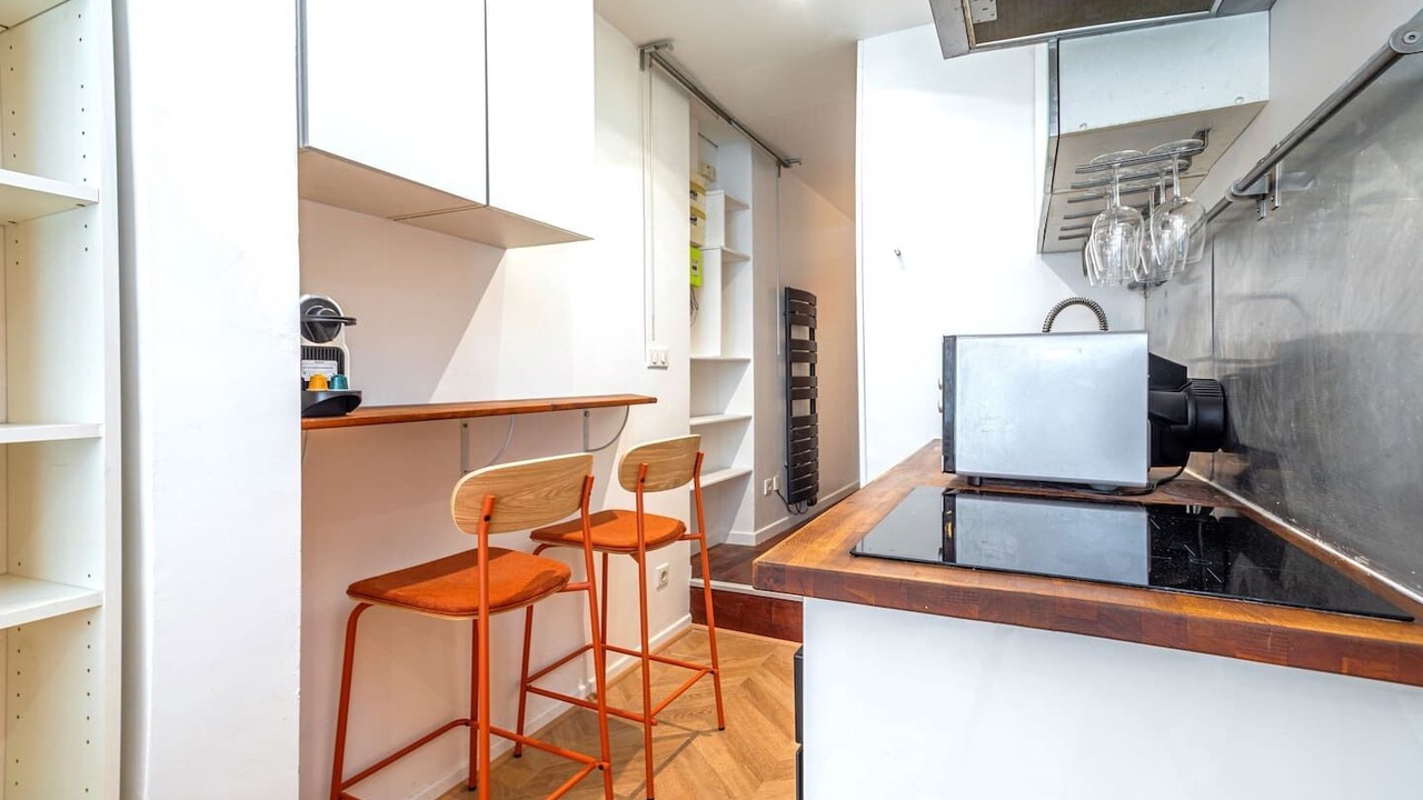 Photo of Kitchen in Combat