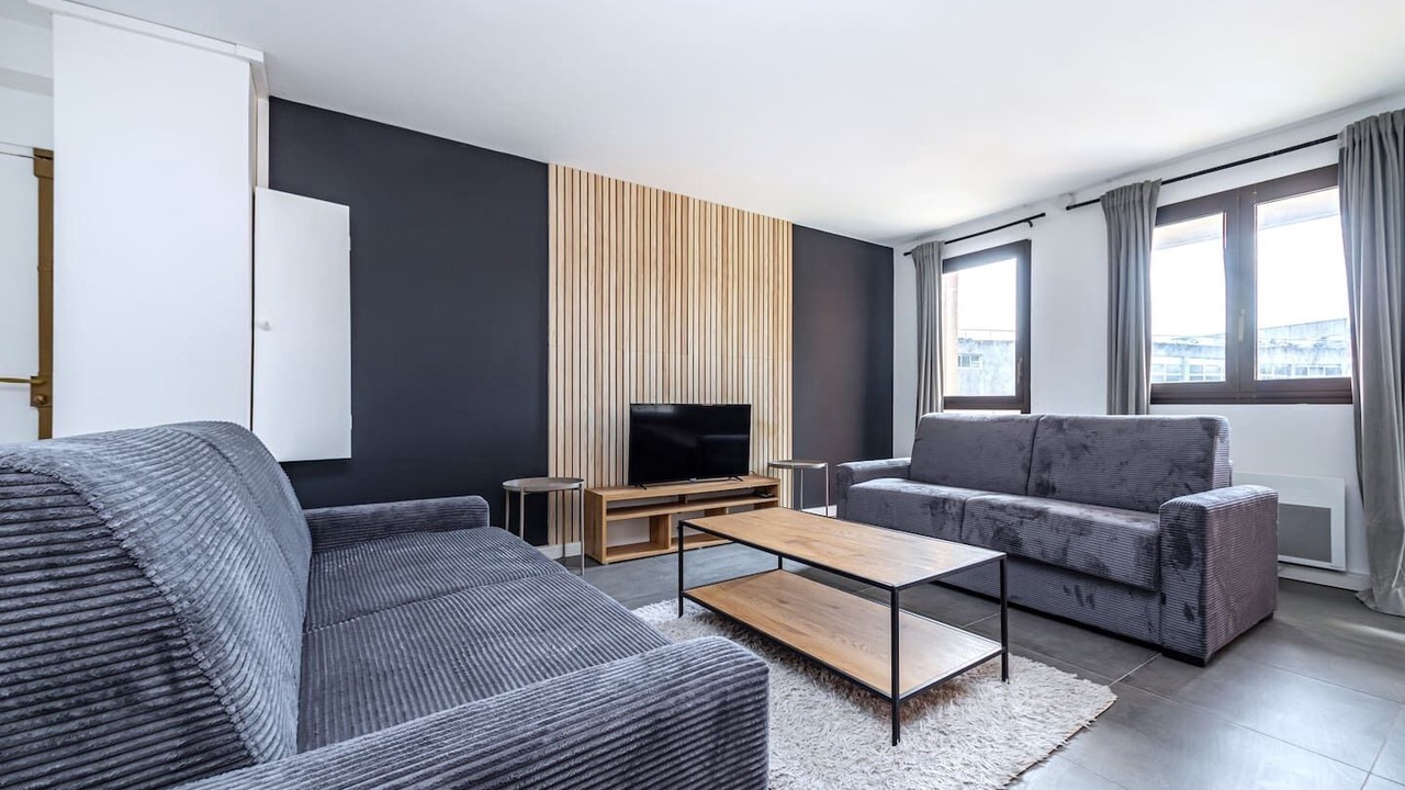 Photo of Livingroom in Les Lilas