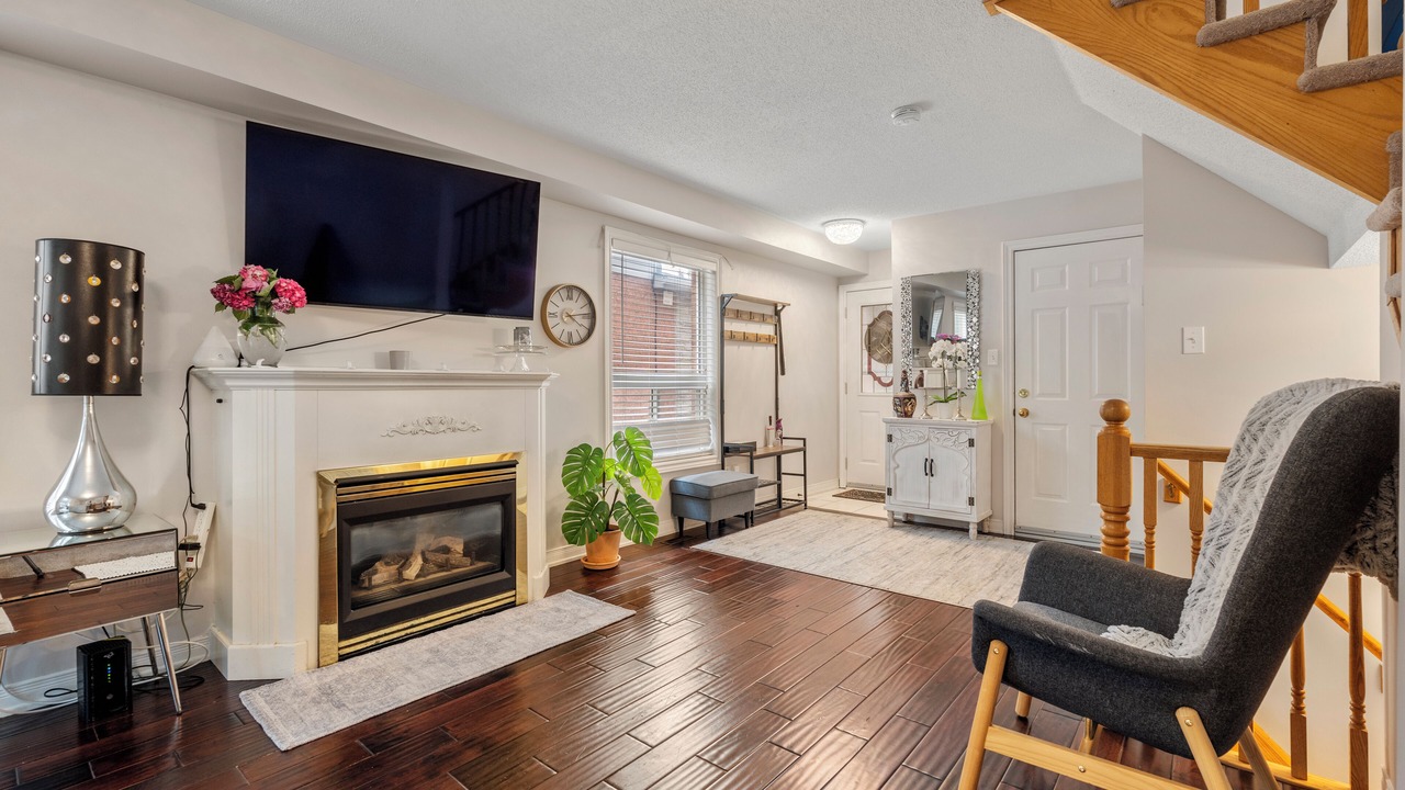 Photo of Livingroom in Watertown