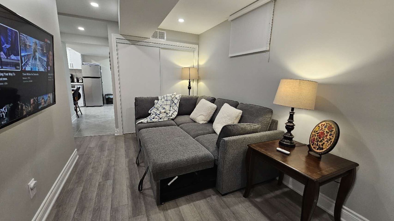 Photo of Livingroom in Richmond Hill