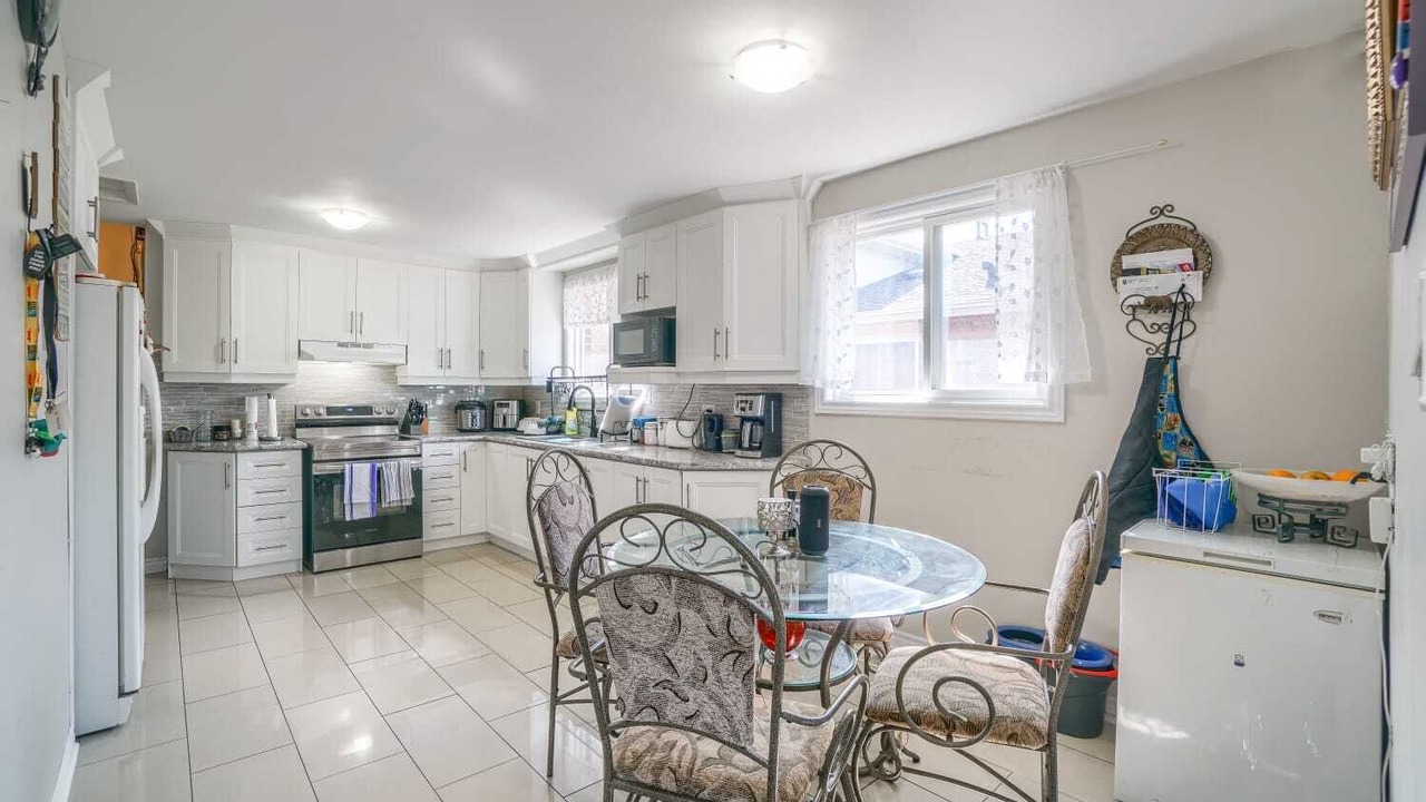 Photo of Kitchen in Brampton