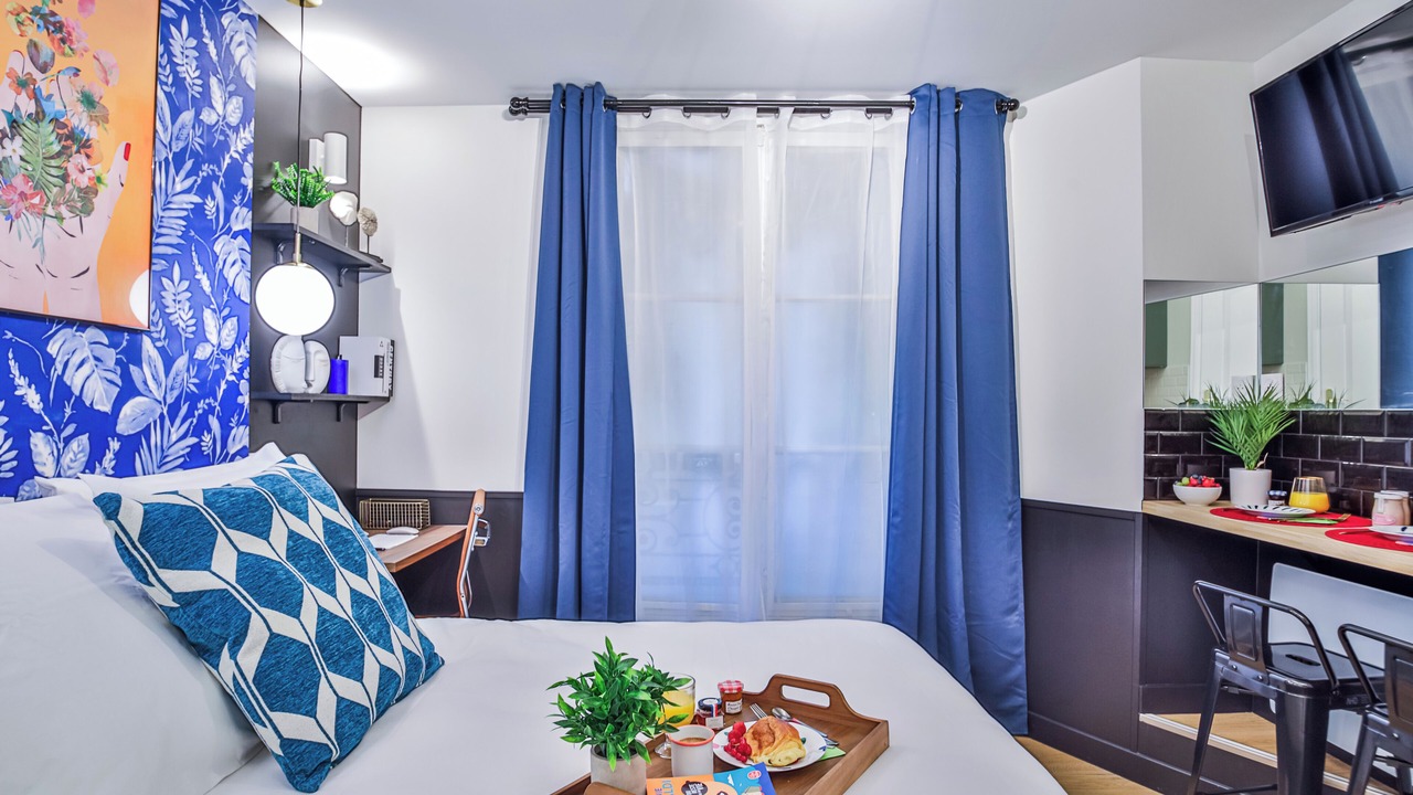 Photo of Bedroom in Paris City Center