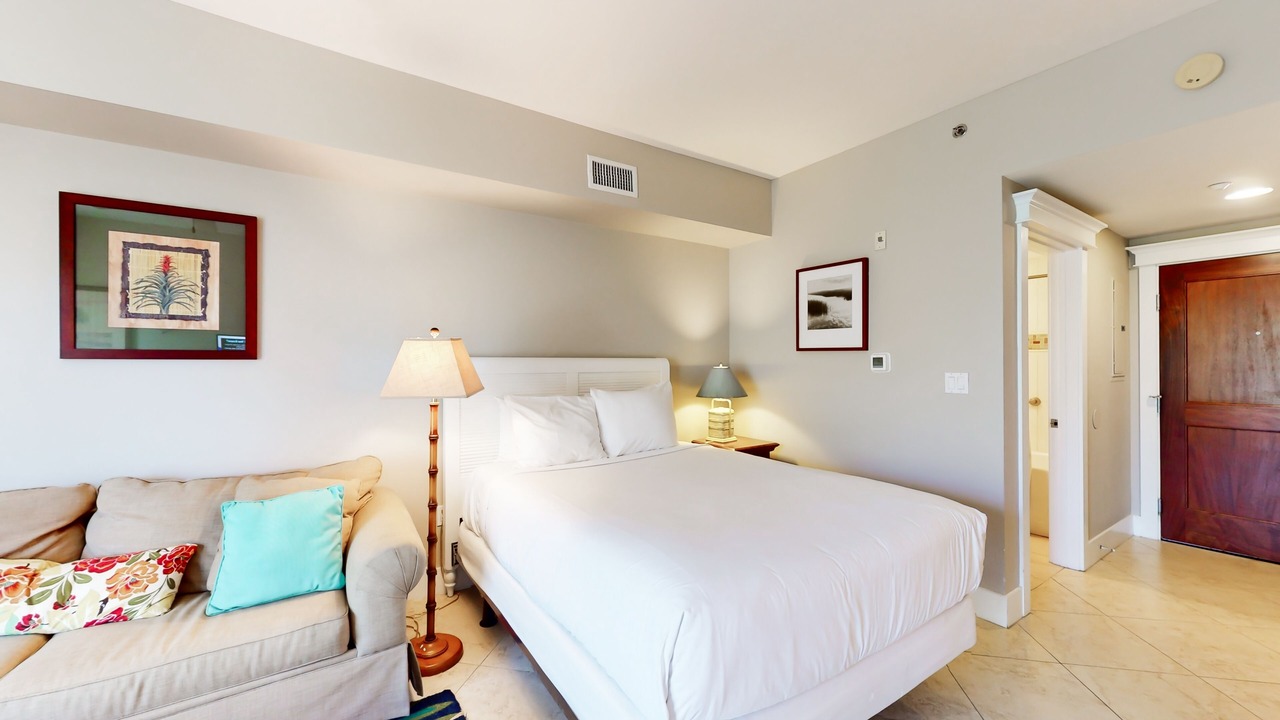 Photo of Bedroom in Baytowne Wharf