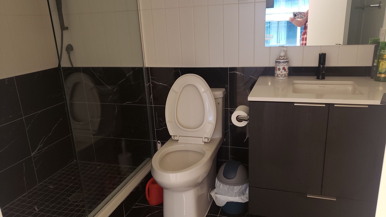 Photo of Bathroom in Fashion District