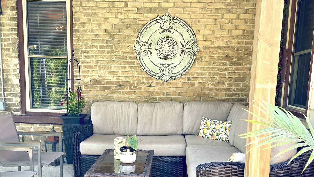 Photo of Patio Balcony in Shakespeare