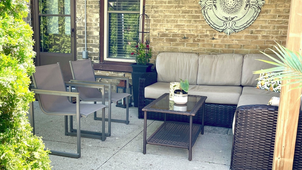 Photo of Patio Balcony in Shakespeare