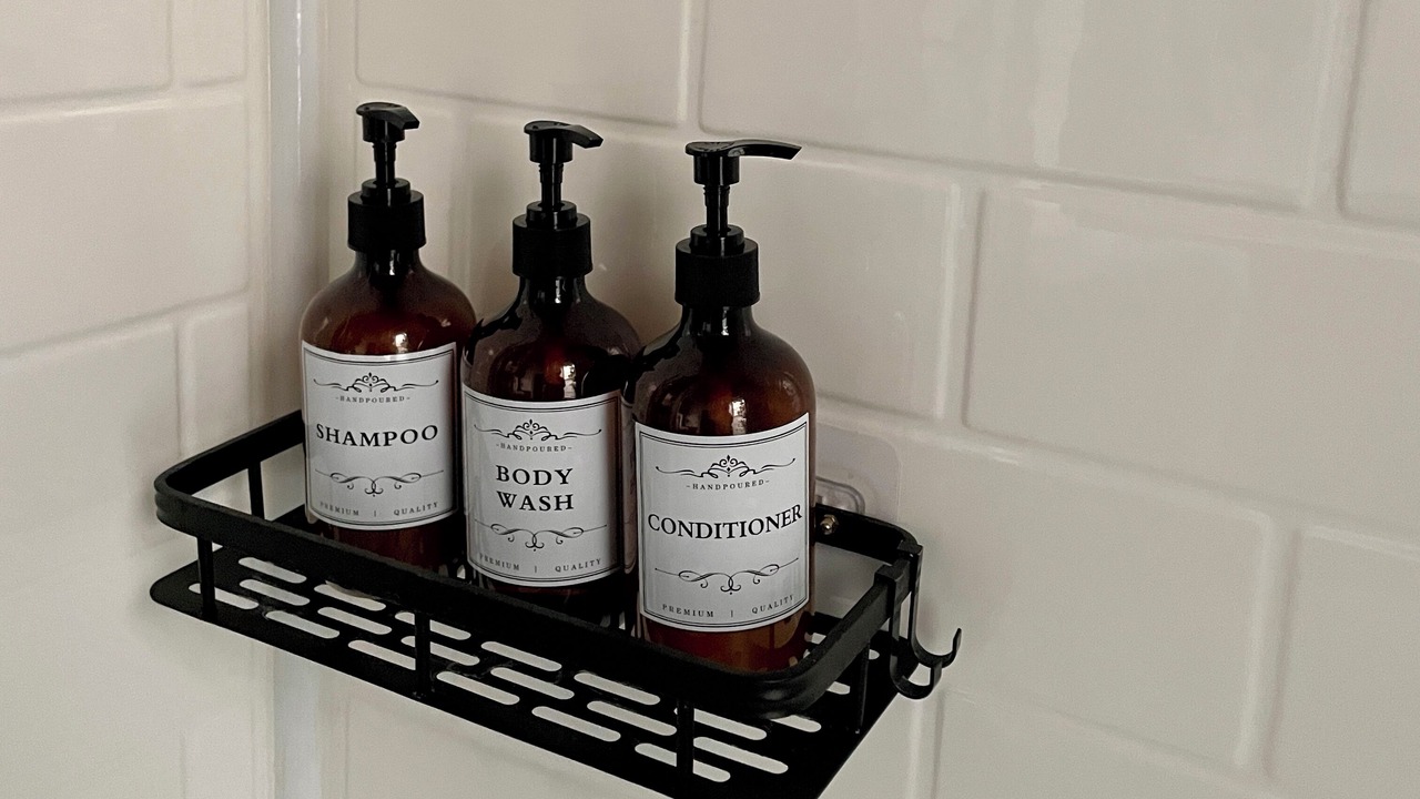 Photo of Bathroom in Shakespeare