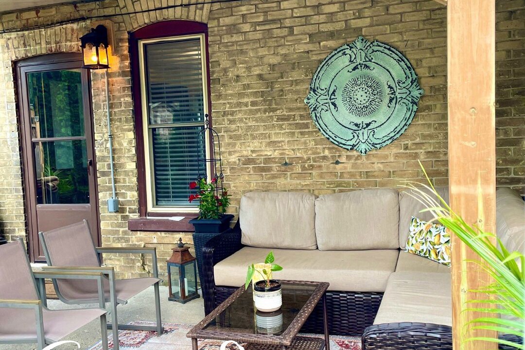 Photo of Patio Balcony in Shakespeare