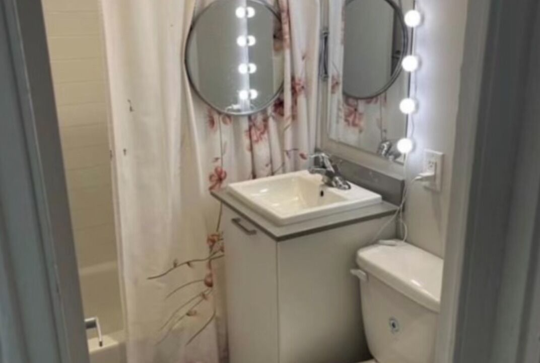 Photo of Bathroom in Parkdale