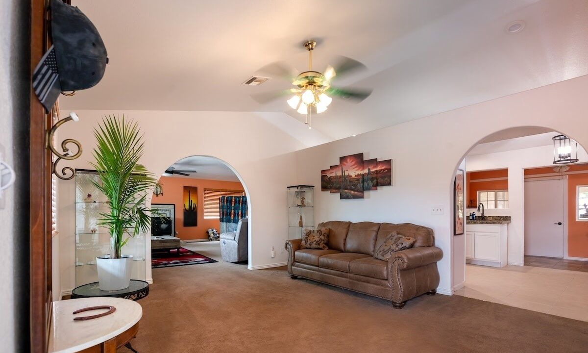 Photo of Livingroom in Valentine