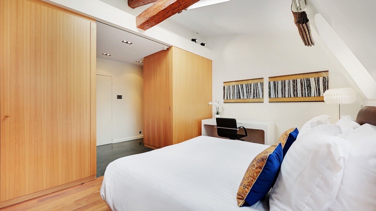 Photo of Bedroom in Sorbonne