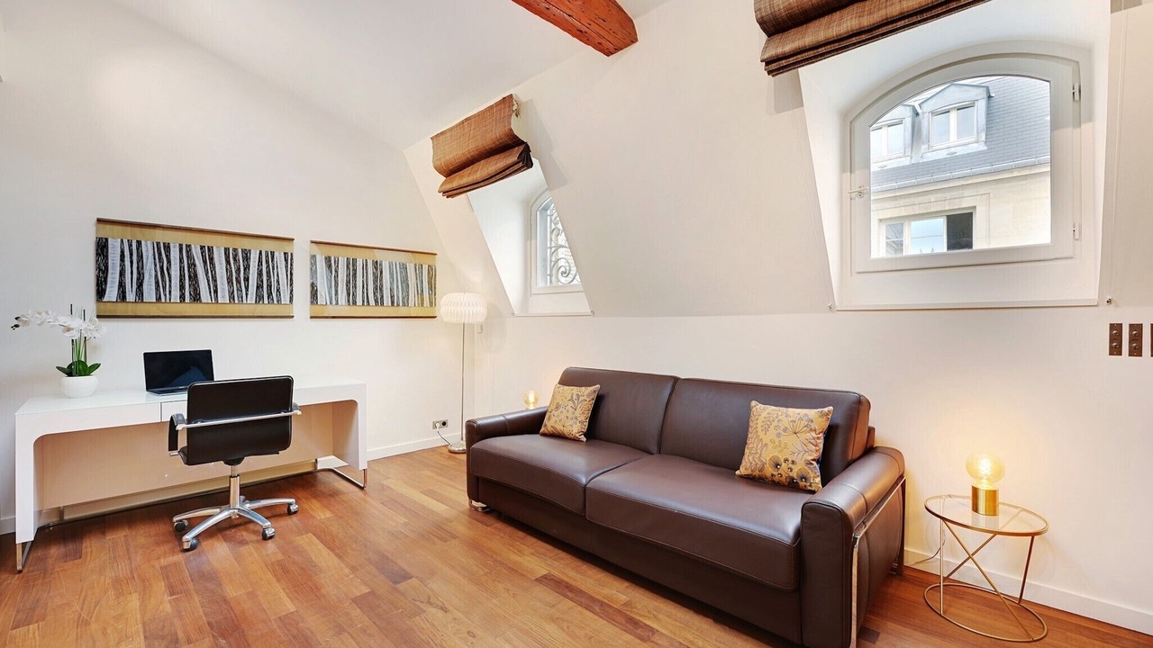 Photo of Livingroom in Sorbonne