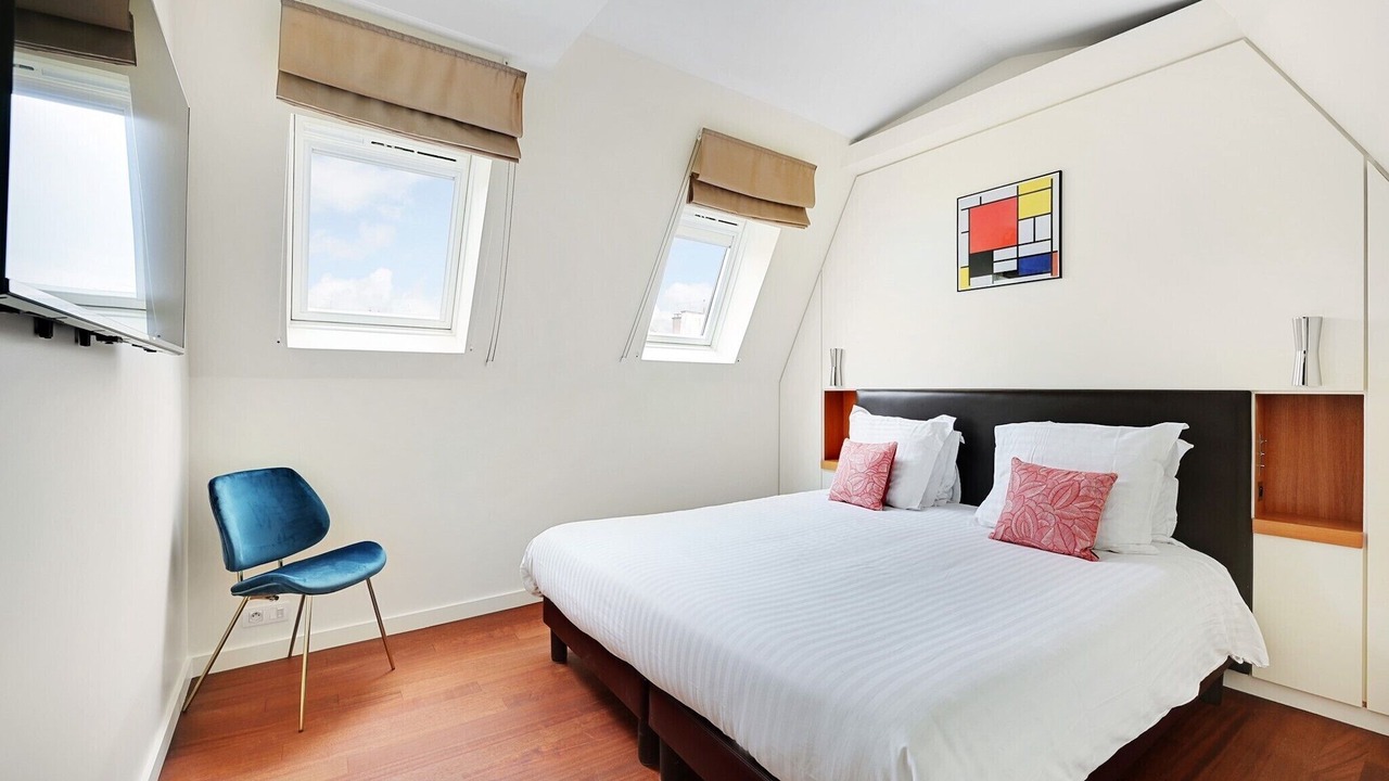 Photo of Bedroom in Sorbonne
