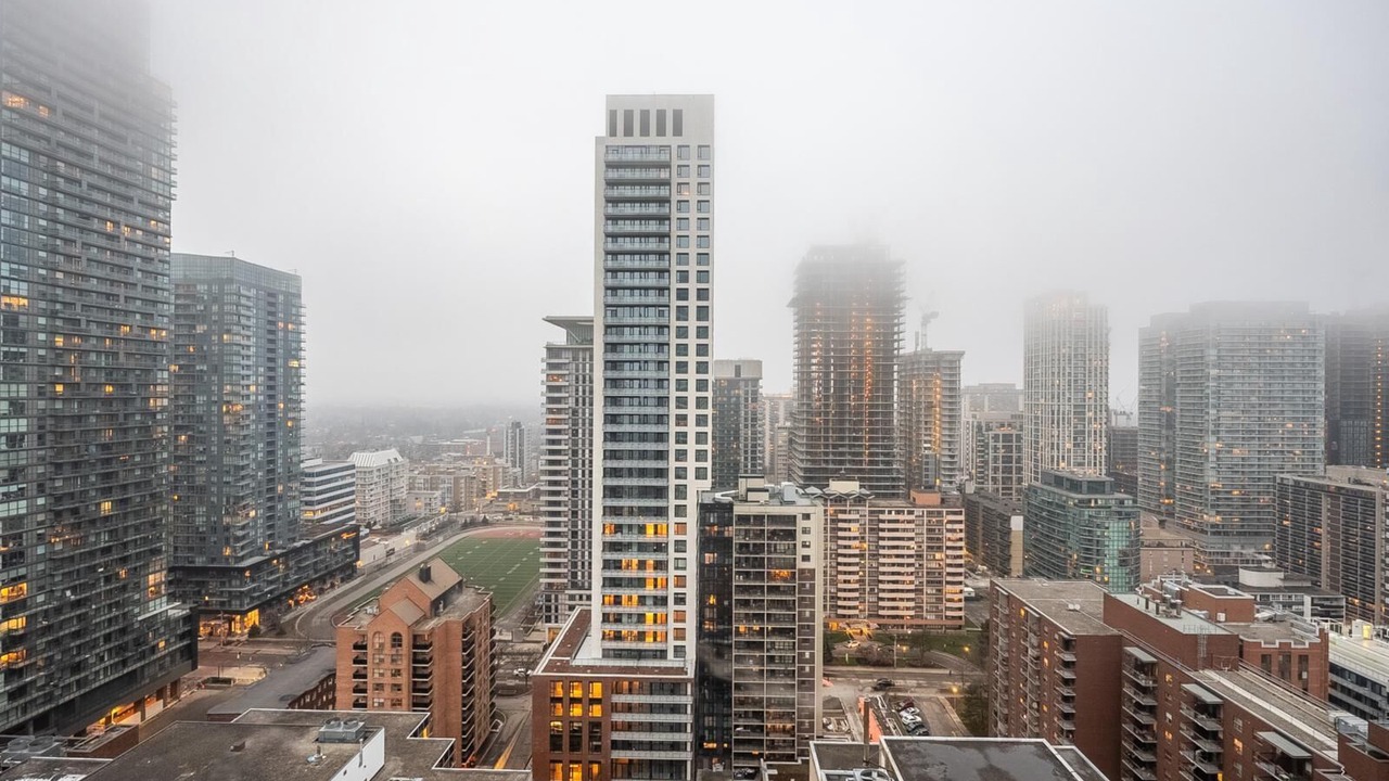 Photo of Outdoor in Yonge-Eglinton