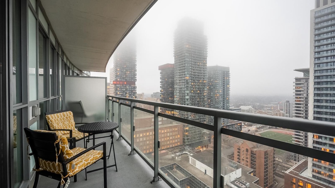 Photo of Outdoor in Yonge-Eglinton