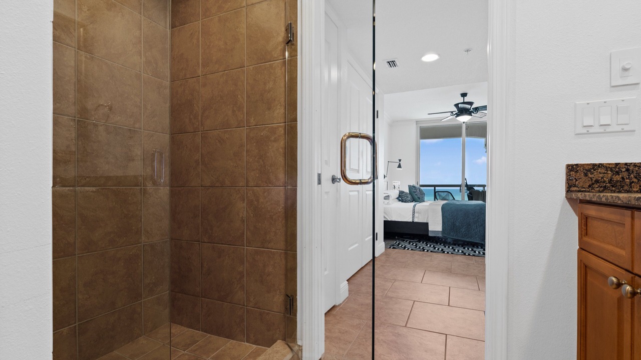Photo of Bedroom in Pensacola Beach