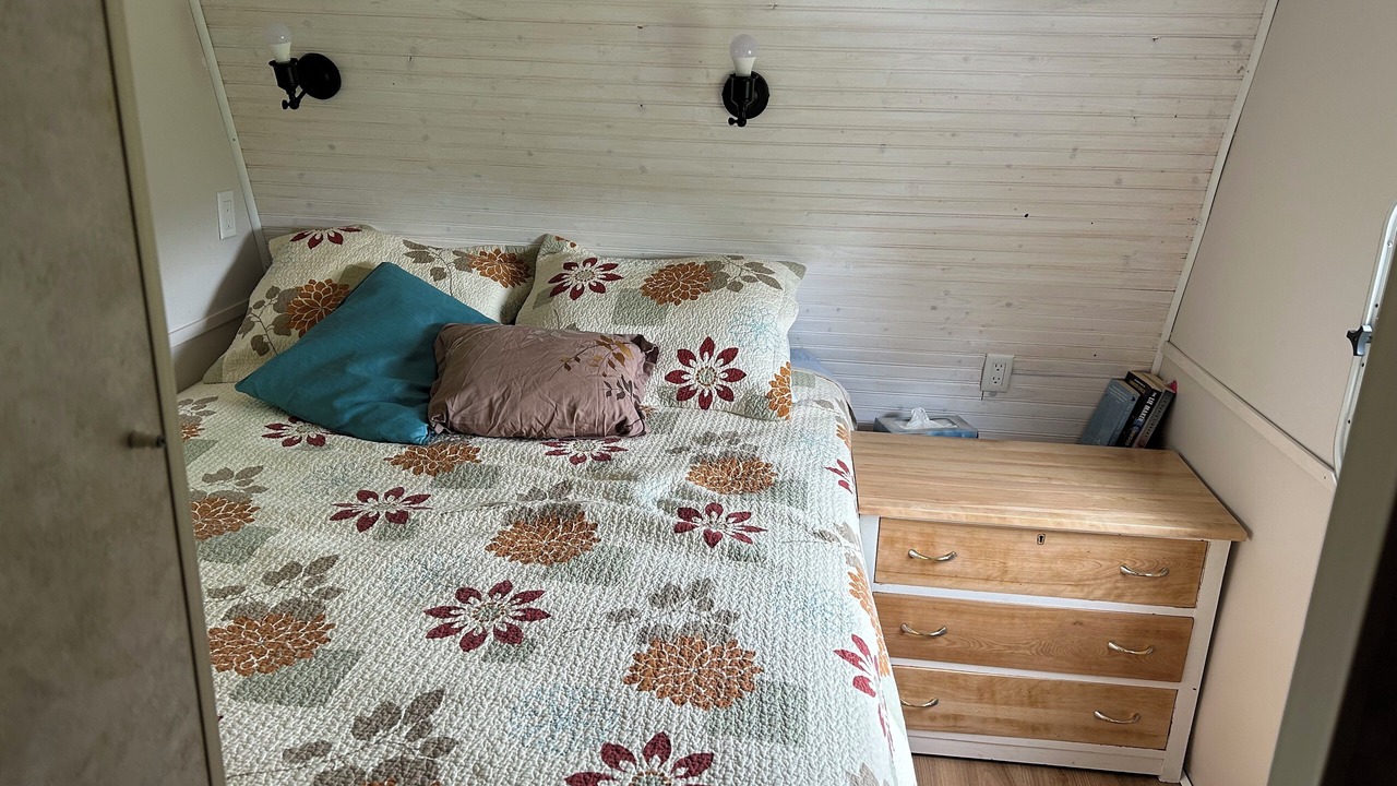 Photo of Bedroom in Meaford