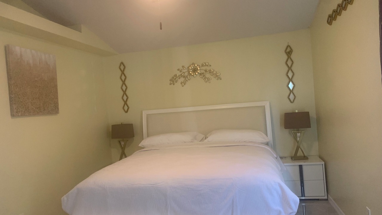 Photo of Bedroom in Fairvilla