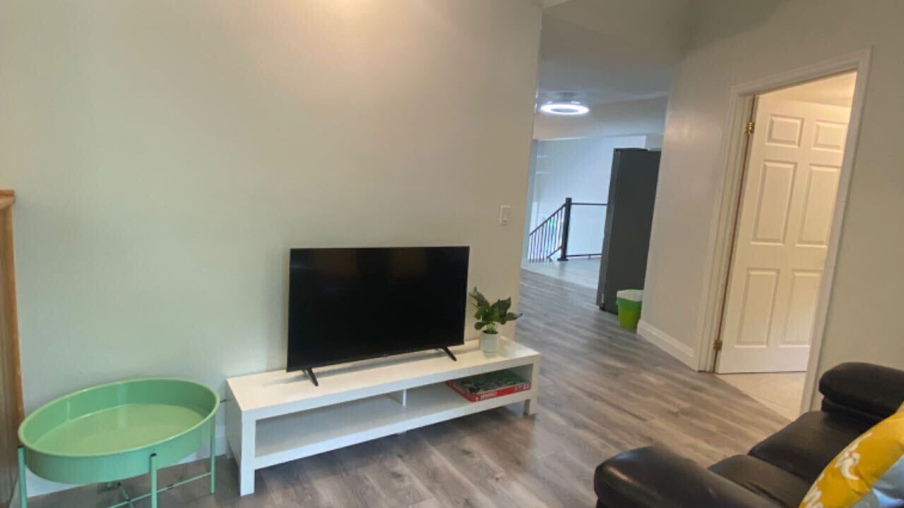 Photo of Livingroom in Gravenhurst