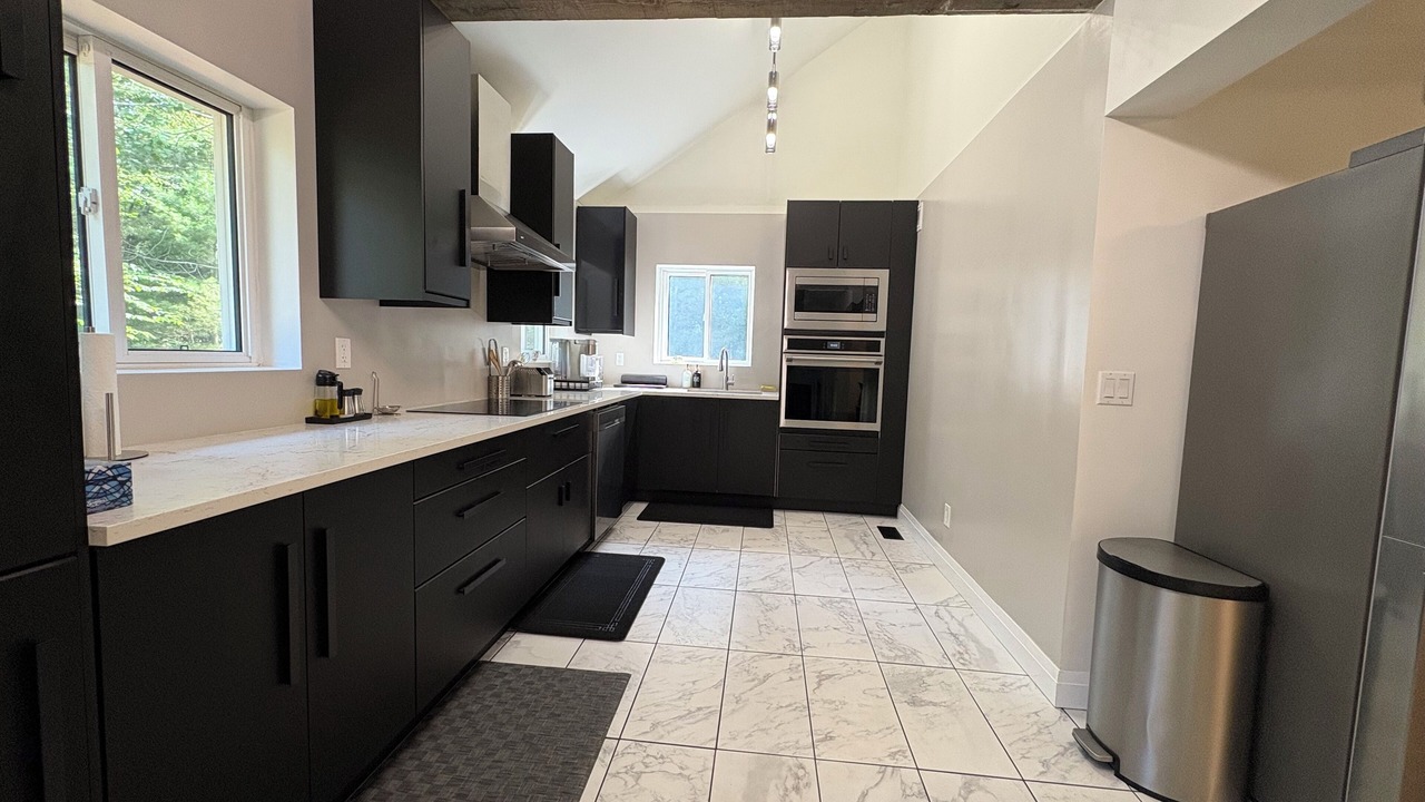 Photo of Kitchen in Gravenhurst