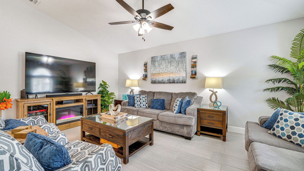 Photo of Livingroom in Lindfields