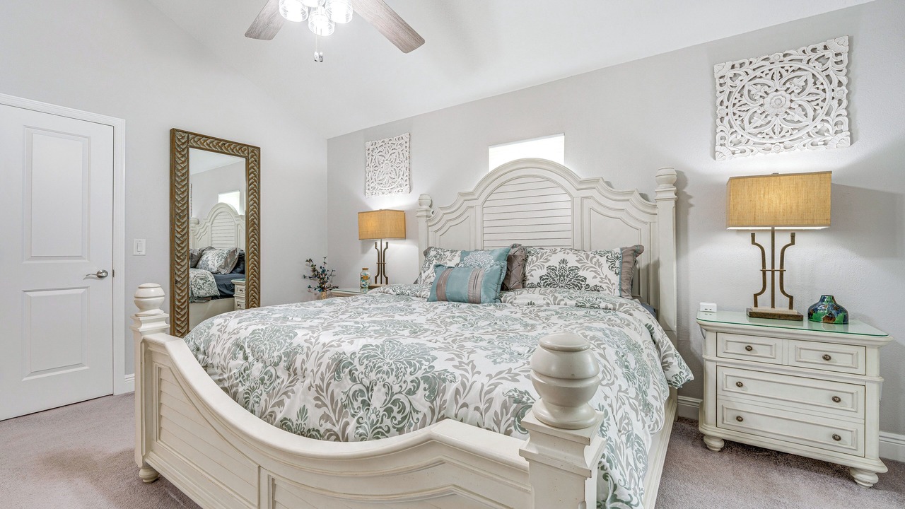 Photo of Bedroom in Lindfields