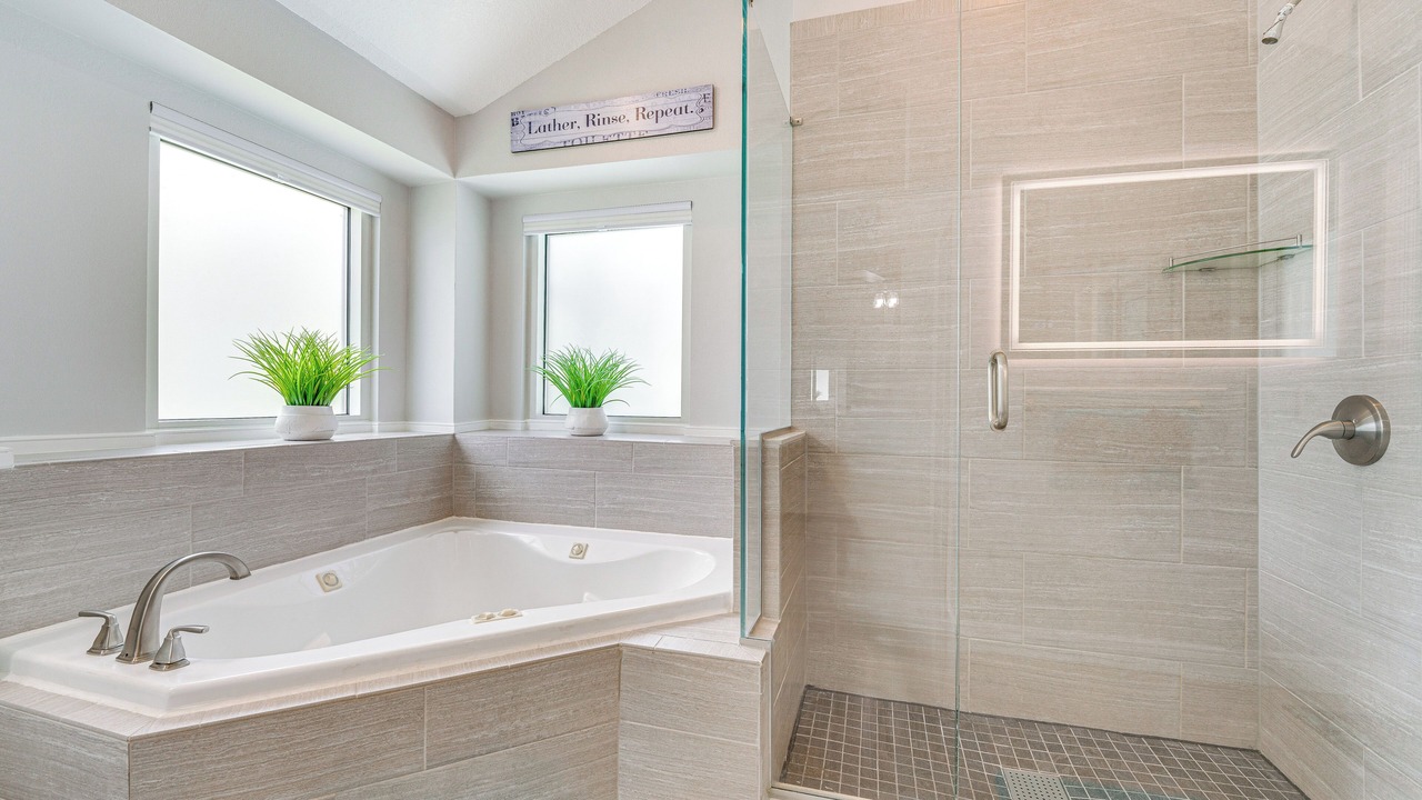 Photo of Bathroom in Lindfields