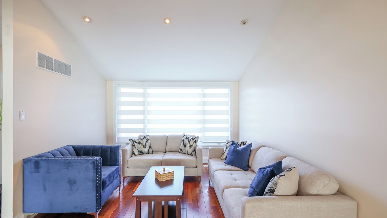 Photo of Livingroom in Brampton