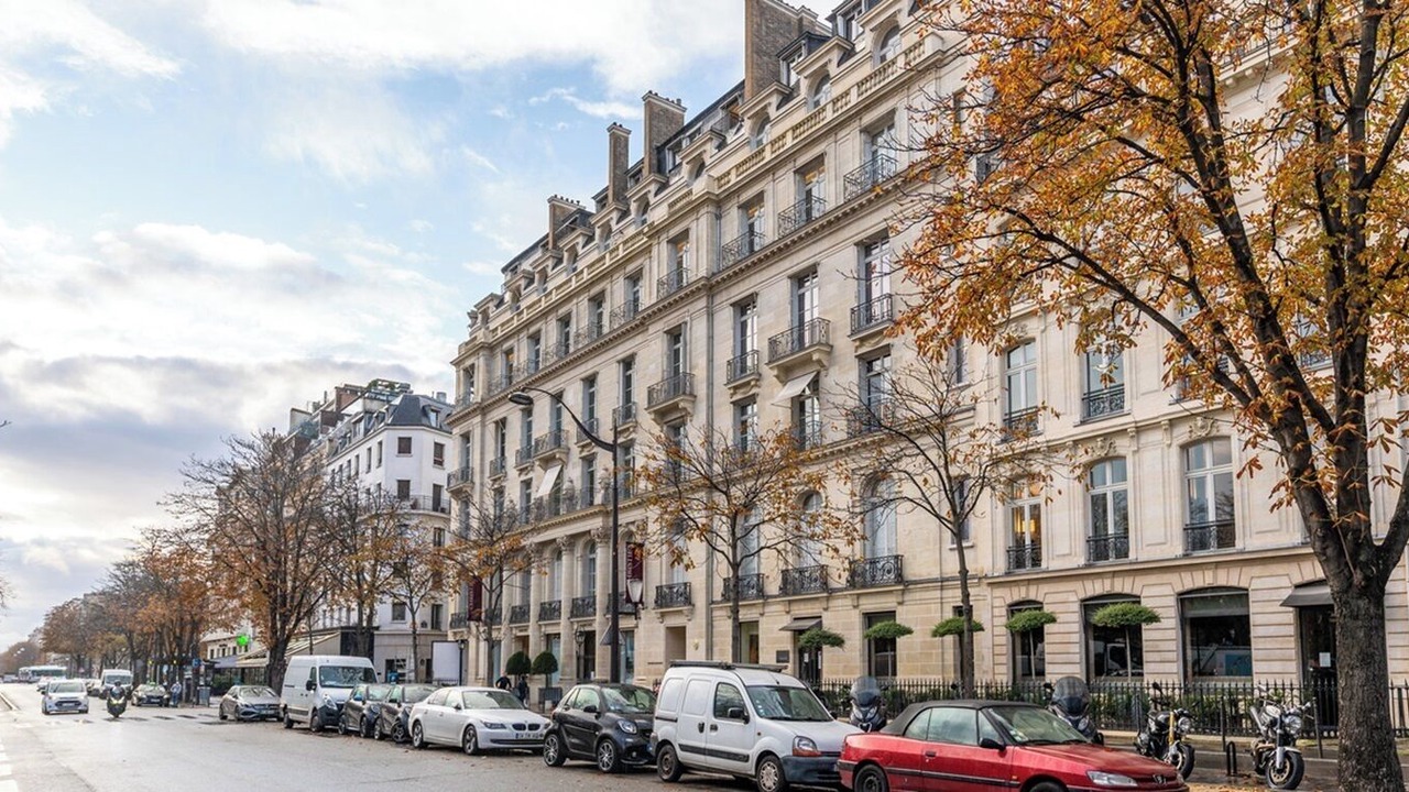 Photo of Others in 8th Arrondissement