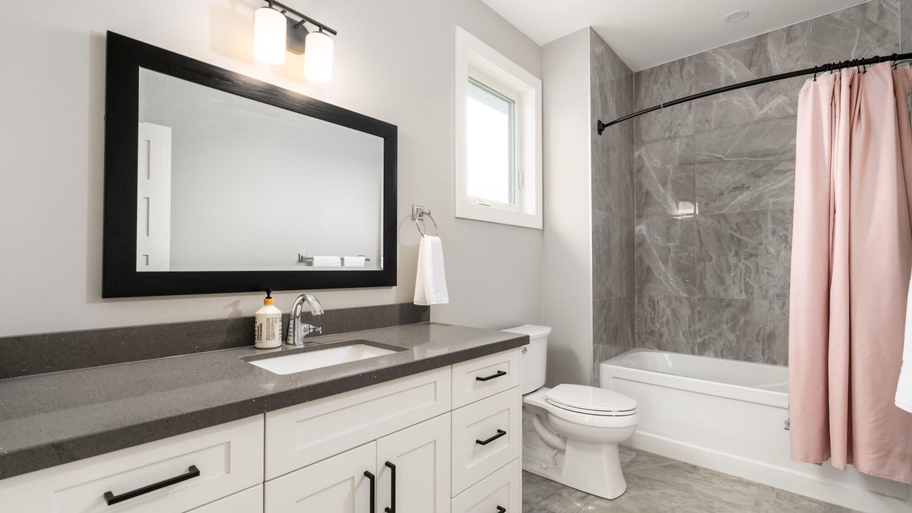 Photo of Bathroom in Niagara-on-the-Lake