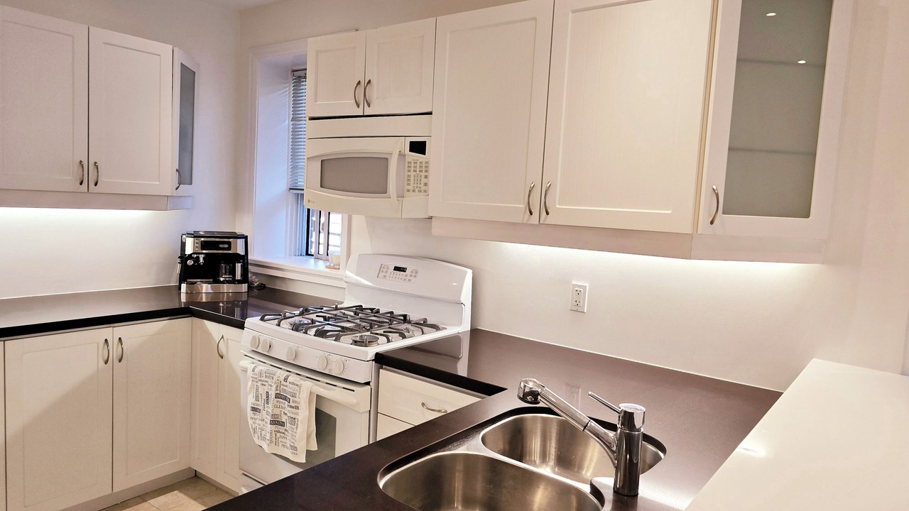 Photo of Kitchen in Saint Clair West Village