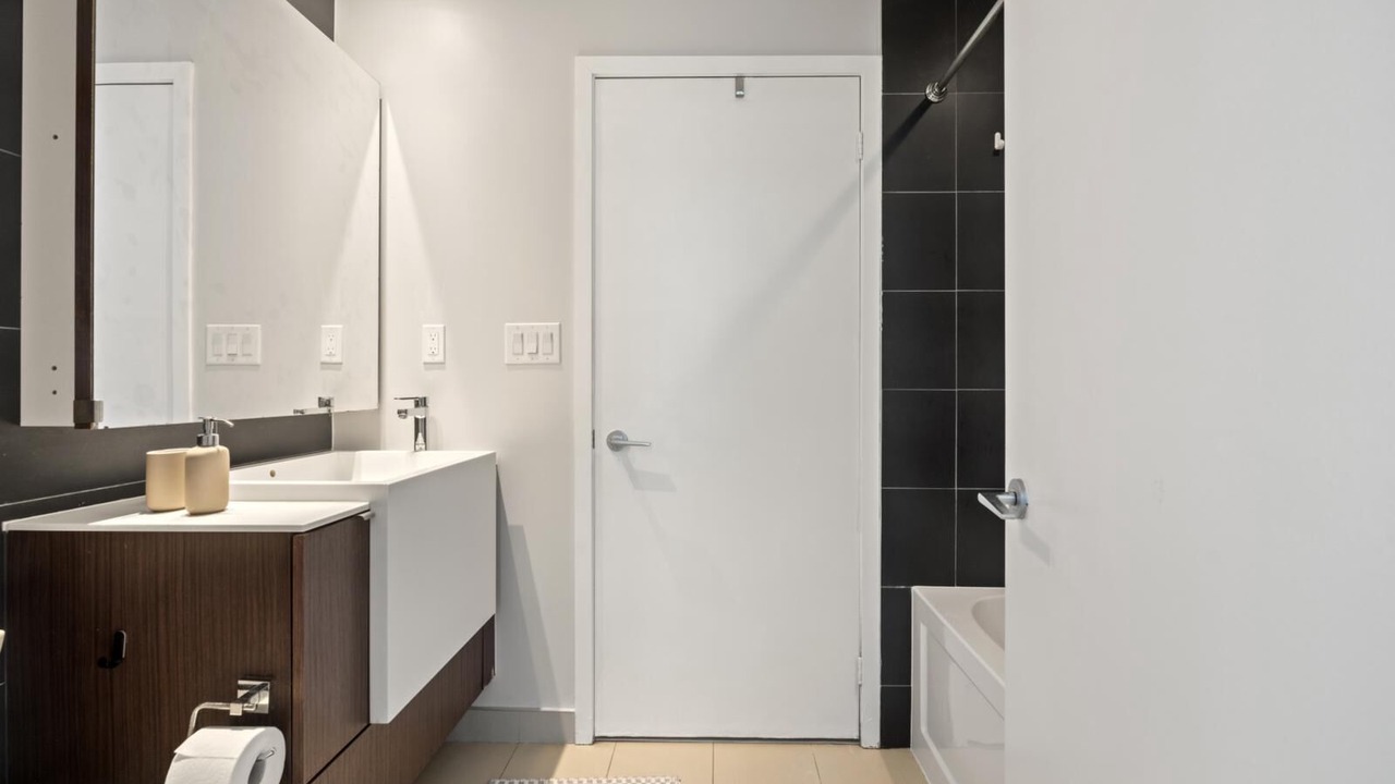 Photo of Bathroom in CityPlace