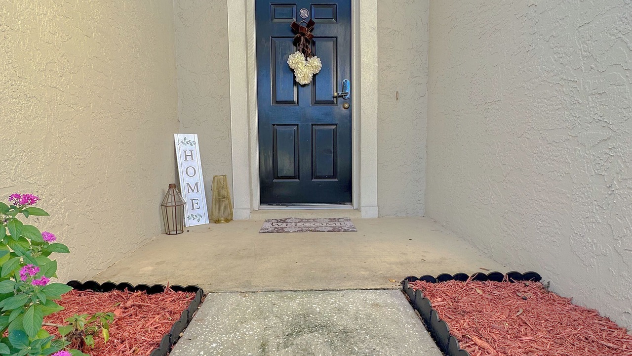 Photo of Outdoor in Boyette Springs