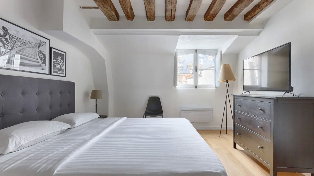 Photo of Bedroom in Saint-Germain-des-Pres