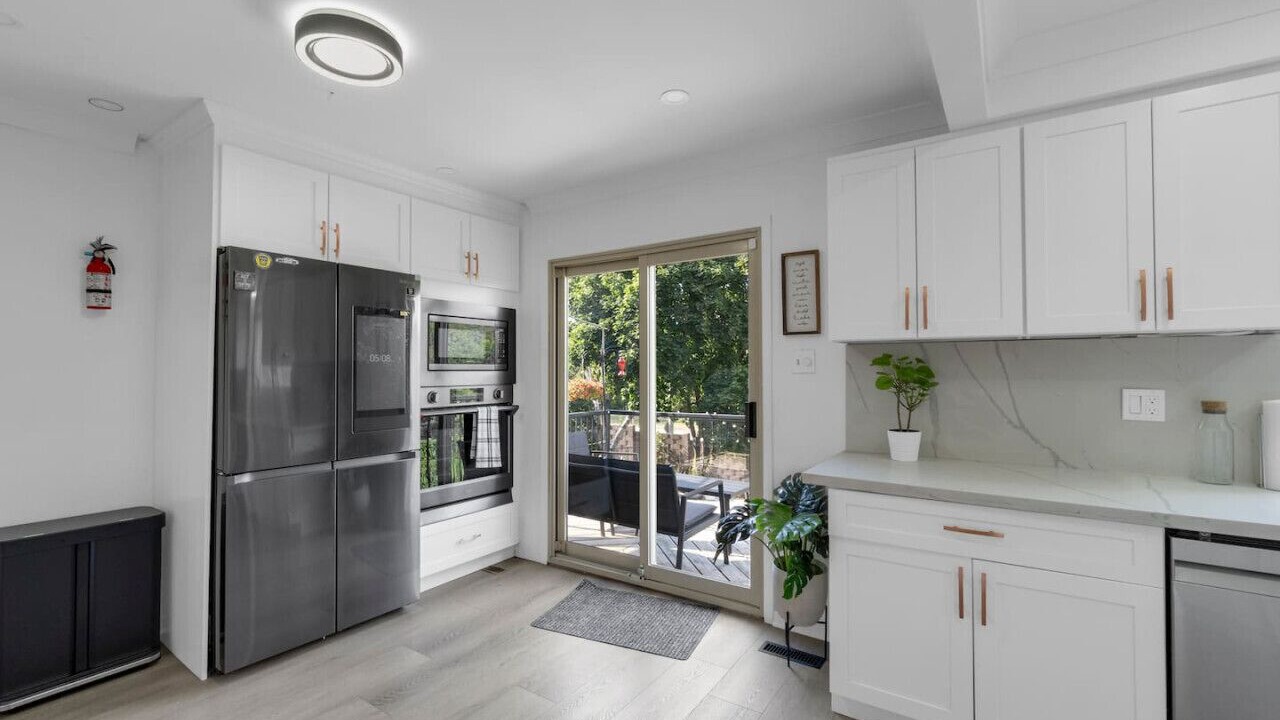 Photo of Kitchen in Erin Mills
