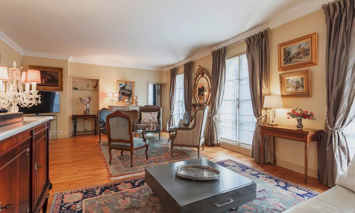 Photo of Livingroom in 4th Arrondissement