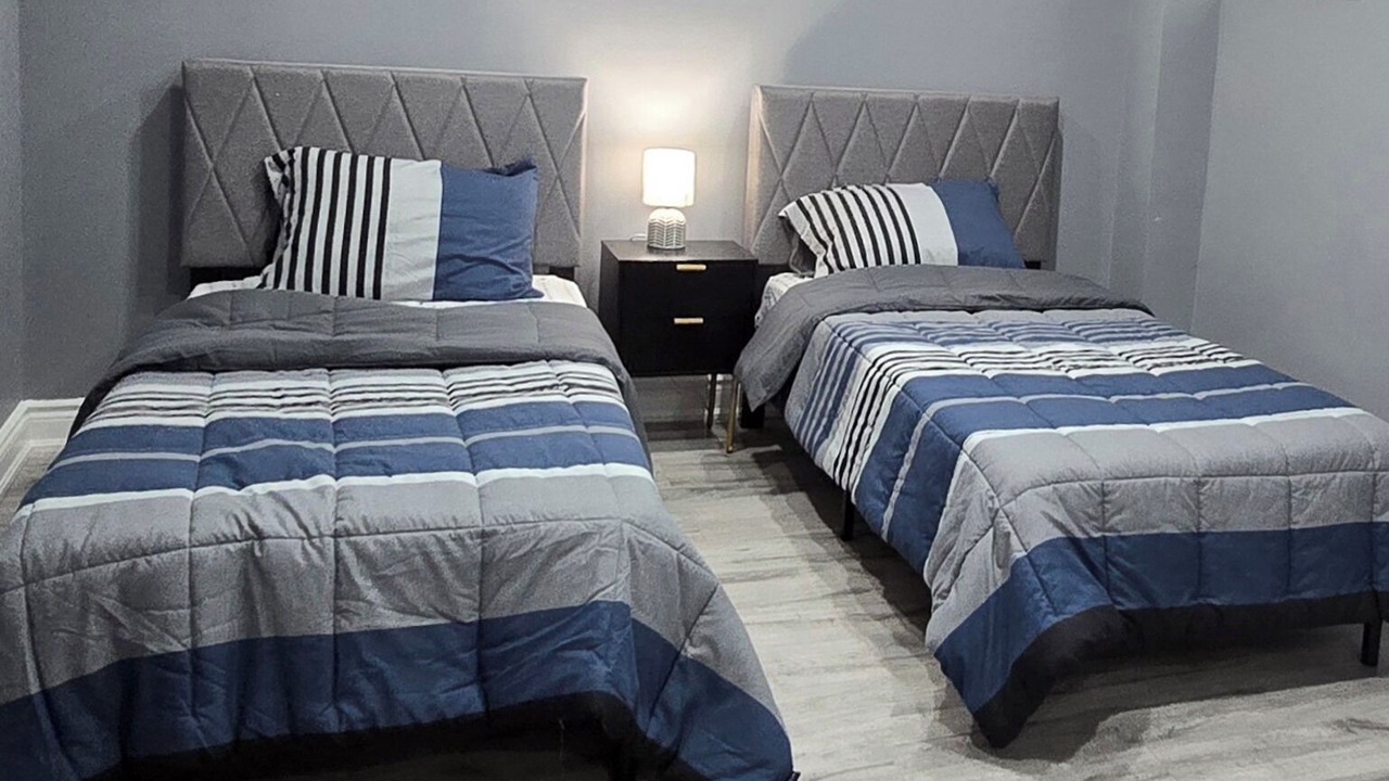 Photo of Bedroom in Halton Regional Municipality
