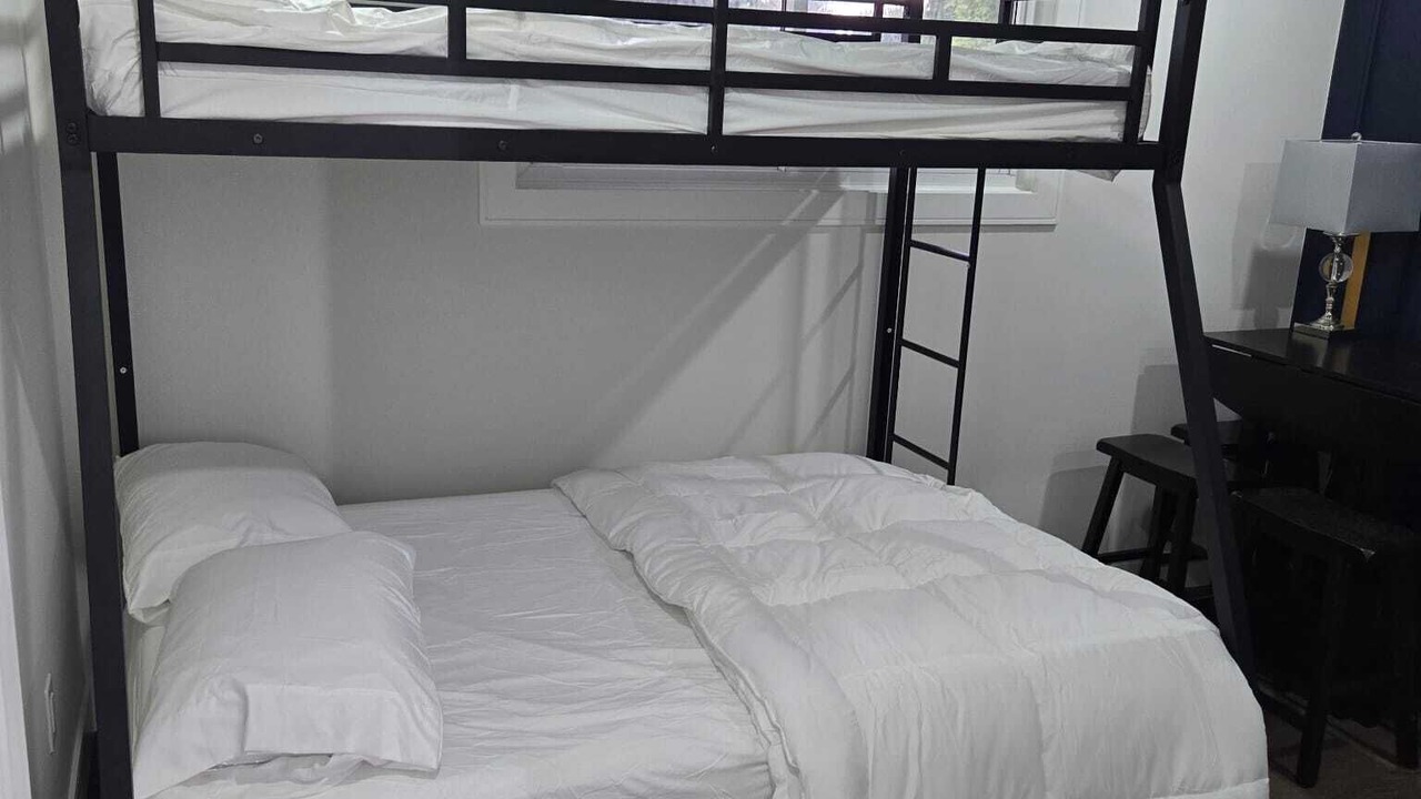 Photo of Bedroom in Niagara-on-the-Lake